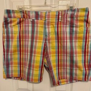 Lacoste Multicolor Plaid Women’s Shorts